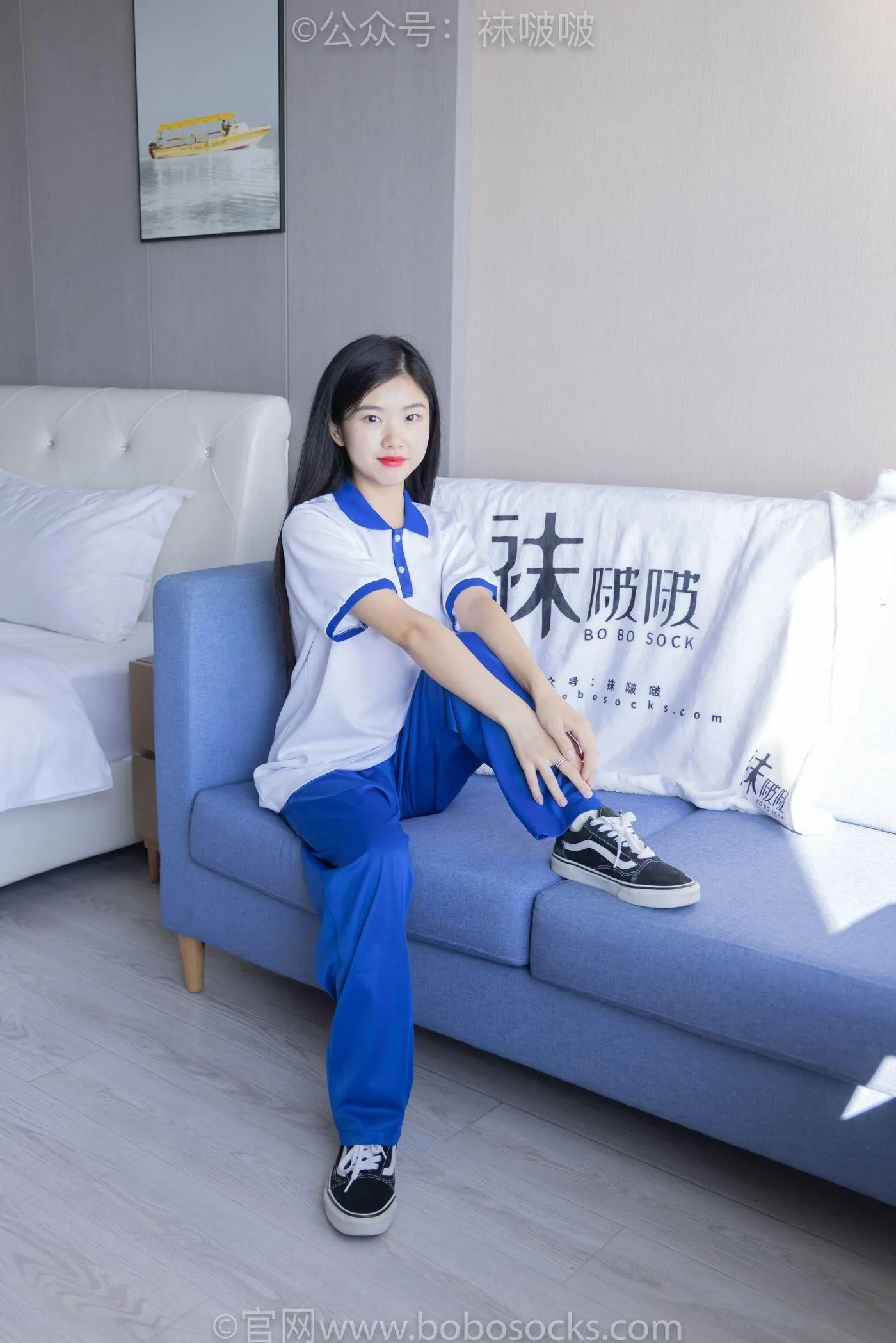 [BoBoSocks袜啵啵]NO.039 小奶熊-校服、vans帆布鞋、短白棉袜、裸足 [154P]插图1